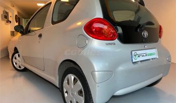 TOYOTA Aygo 1.0 VVTi 3p. lleno