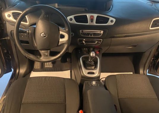 Renault Grand Scenic 2010 7 plazas