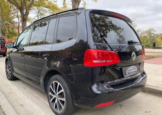 Volkswagen Touran 2011
