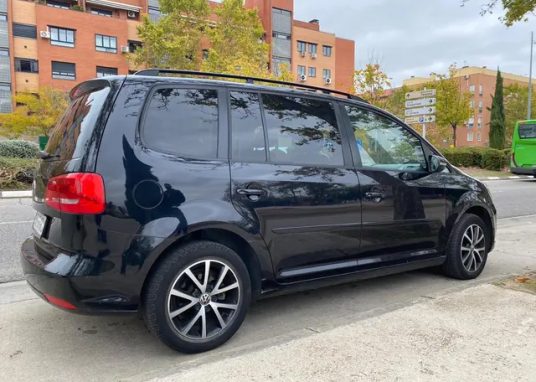 Volkswagen Touran 2011