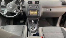 Volkswagen Touran 2011