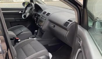 Volkswagen Touran 2011 lleno